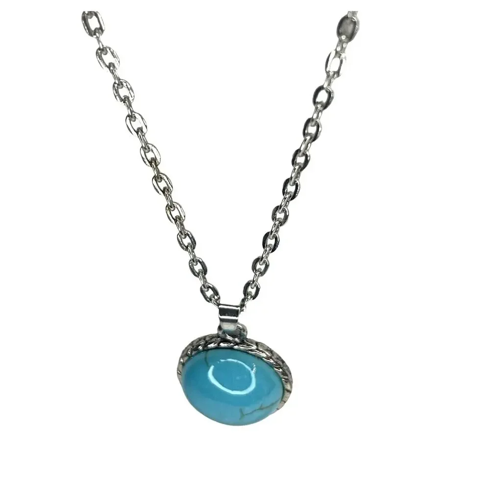 Silver Plated Faux Turquoise Pendant Necklace Stunning Chic Women's Fashion NEW